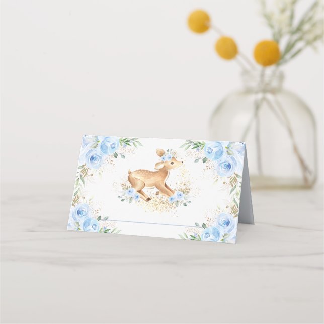 Whimsical Sweet Deer Blue Floral Baby Dusche Platzkarte (Vorderseite)