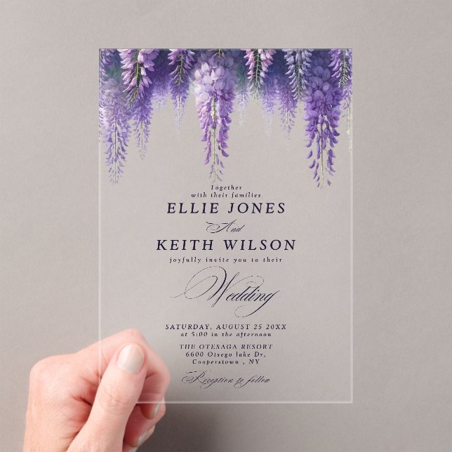 Whimsical Transparency Lila Floral Wedding Acryleinladungen (Insitu (Handheld))
