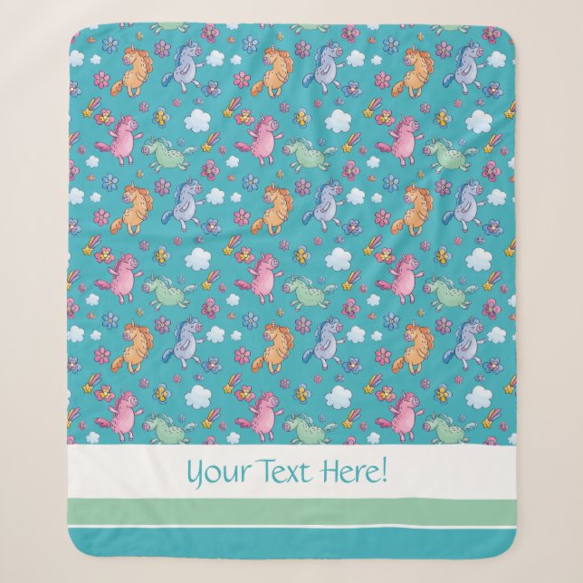 Whimsical Unicorns und Helle Hübsche Blume Sherpadecke (Vorderseite)