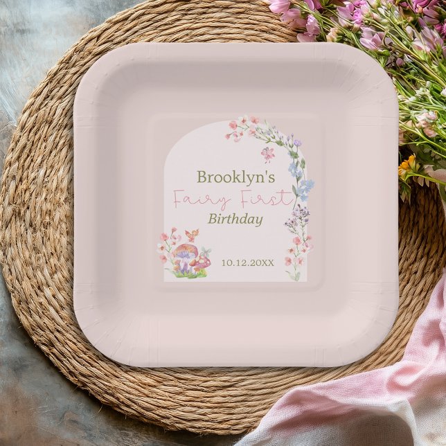 Whimsical Watercolor Mushroom Fairy Erster Geburts Pappteller (Whimsical Watercolor Mushroom Fairy First Birthday Paper Plates)