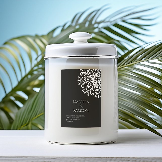 Whimsical White on Black Blüh Candle Label Lebensmitteletikett (Von Creator hochgeladen)