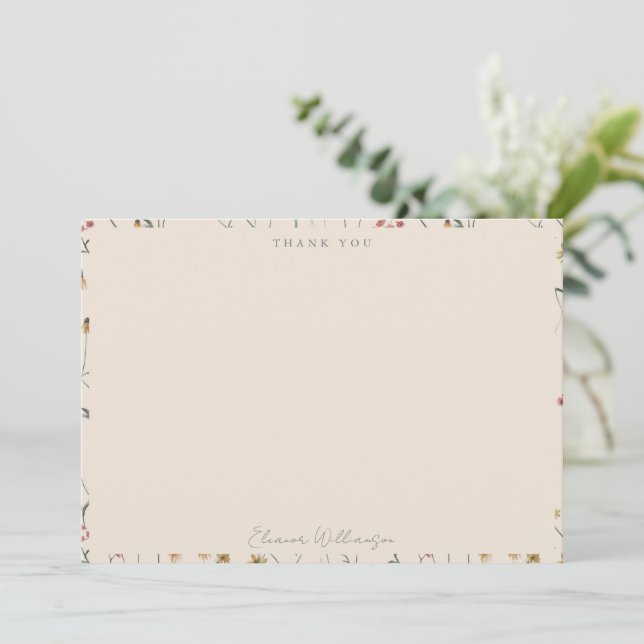 Whimsical Wildflower Floral Boho Baby Shower Name Dankeskarte (Stehend Vorderseite)