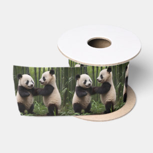 Whimsical Wonders: Baby Pandas spielt im Wald Satinband