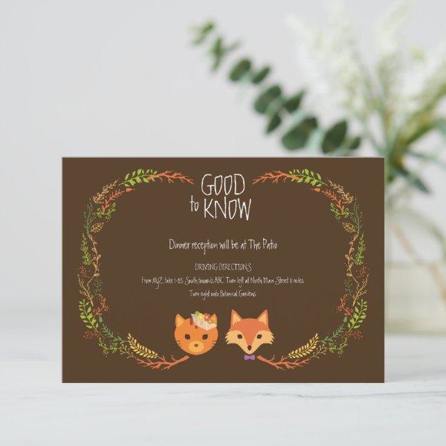 Whimsical Woodland Cat & Fox Wedding Begleitkarte (Stehend Vorderseite)