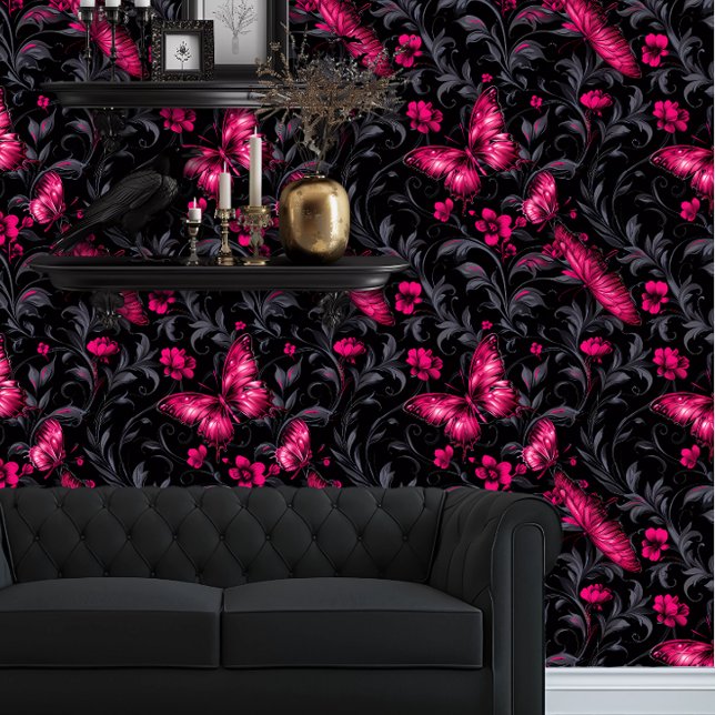 Whimsigoth Bright Magenta Butterfliegen Tapete (Whimsigoth Magent Butterflies and Dark Damask wallpaper behind a black couch.)