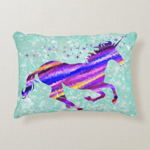 Whimsikal, mystisches Einhorn Zierkissen