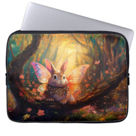 Whimsikisches Hasen in einem verzauberten Wald Laptopschutzhülle
