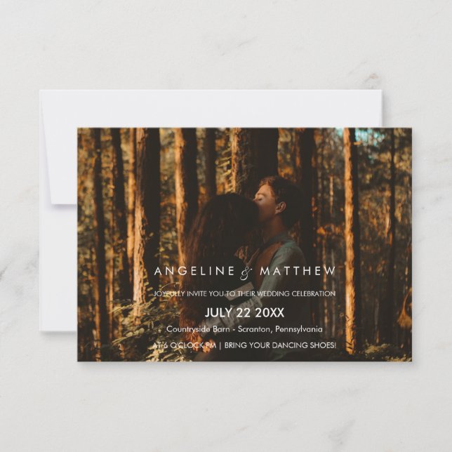 Whimsikkalligraphie | Verblendetes Foto Einladung (Vorderseite)