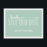 Whimsikum rustikal Save the Date Ankündigungspostkarte<br><div class="desc">Diese charmante,  landeschic Save the Date Postkarte enthält den Text "Bitte rett unser Datum" in zwei skurrilen Schriftart. Der hübsche grüne Hintergrund und der handgezeichnet weiße Rand verleihen der Karte einen ganz besonderen Charme.</div>