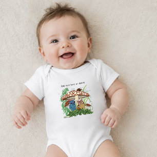 Whimsische Eulenfamilie Regnerischer Wald Pilz Bla Baby Strampler
