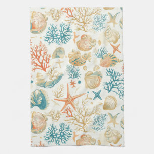 Whimsische Muscheln & Korallen mit sanften blauen Geschirrtuch