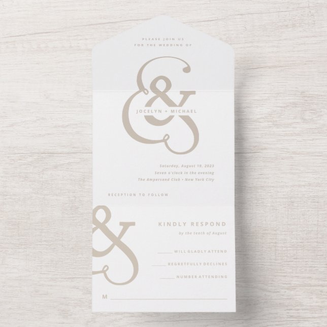 Whimsischer Ampersand | Weiße und beige Hochzeit All In One Einladung (Innen Boden)
