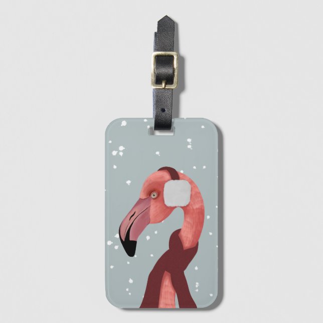 Whimsischer, gemütlicher Winter Flamingo mit Scarf Gepäckanhänger (Vorderseite Vertikal)