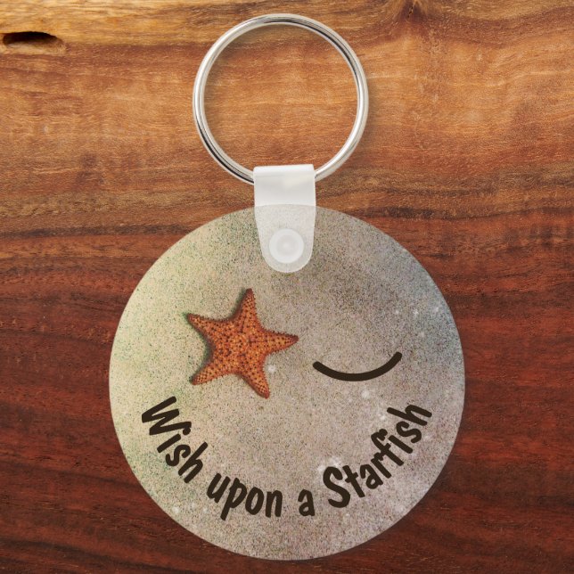 Whimsisches Lächeln und Wink Starfish Beach Schlüsselanhänger (Vorderseite)