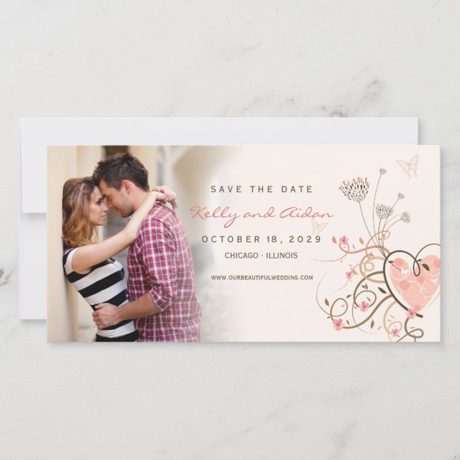 Whimsisches Pink Sweet Heart Butterfly Wirbel Foto Save The Date (Vorderseite)