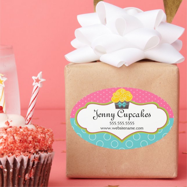 Whimsisches Siegel Ovaler Aufkleber (Party)