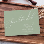 Whimsisches Skript | Ebene Grün horizontal Save The Date<br><div class="desc">Einführung in unser atemberaubendes whimsical-Skript | Salbei grün horizontal Save the Date perfekt für Ihre einfache moderne boho Frühlingsfeier. Unser elegantes Design umfasst eine lebendige, helle, pastellfarbene Farbpalette mit einem Vintagen, schicken Kalligraphieskript. Ob Sie einen minimalistischen oder klassischen Stil bevorzugen, unser einzigartiges, bearbeitbares Produkt bietet Luxus und Eleganz, perfekt um...</div>