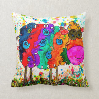 Whimsisches und farbiges Schafskissen Kissen