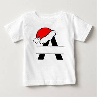 Whimsisches Weihnachtskonzept Alphabet "A" Design  Baby T-shirt