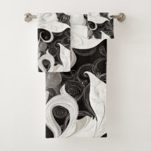 Whimsy in Black and Cream Barock Wirbel