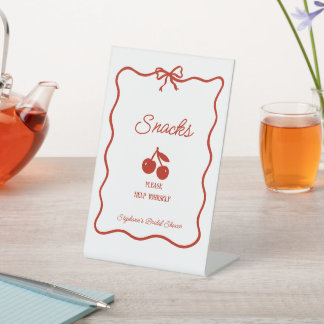 Whimsy Red She's the Cherry on Top Bridal Shower Sockelschild
