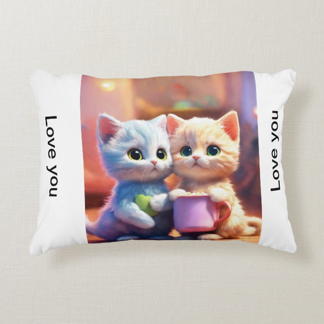 "Whiskerbe Bliss: Adorable Baby Cat Couple Kissen (Vorderseite)