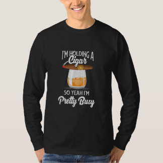 Whiskey, den ich halte, also bin ich Hübsch beschä T-Shirt
