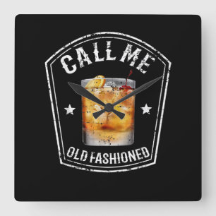 Whiskey nennt mich altmodisch quadratische wanduhr