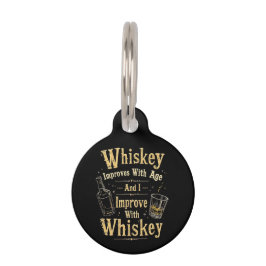 Whiskey verbessert sich mit dem Alter, ich verbess Haustiermarke
