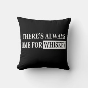 Whiskey zitiert lustige Redewendungen zum Trinken Kissen