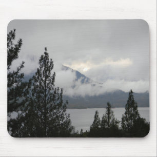Whiskeytown See mit dem Nebelschmuck... Mousepad