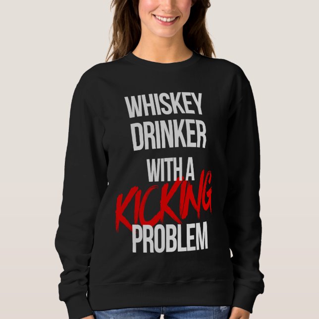 Whiskytrinker mit einem Trittproblem  Karate-Übung Sweatshirt (Vorderseite)