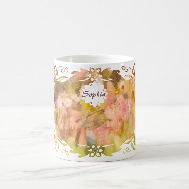 Whispers of Magic: Two Fairy Friends in a Garden Kaffeetasse (Mittel)