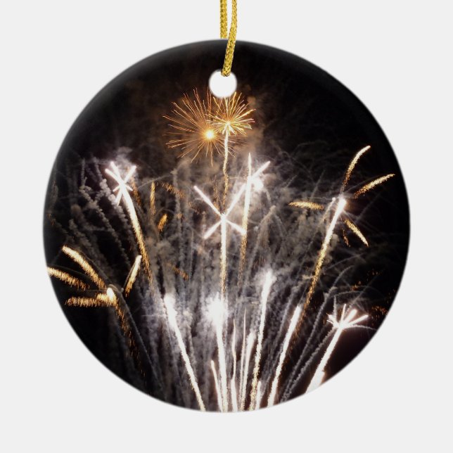 White and Gold Fireworks II Patriotic Celebration Keramikornament (Vorne)