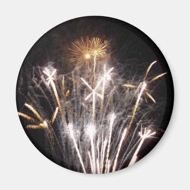 White and Gold Fireworks II Patriotic Celebration Magnet (Vorne)