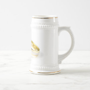 White and Gold Wedding Rings Stein von Petr Kratoc Bierglas