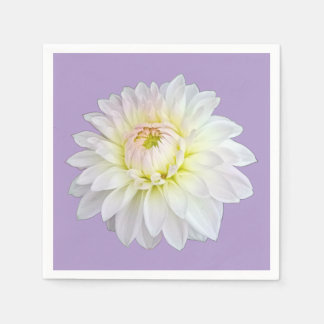 White and yellow flower serviette