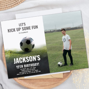 White Black Soccer Anniversaire Invitations avec p