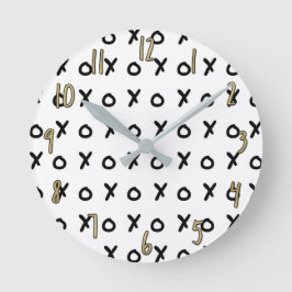 White & Black X O XO X&O's Trendy Niedlich Runde Wanduhr