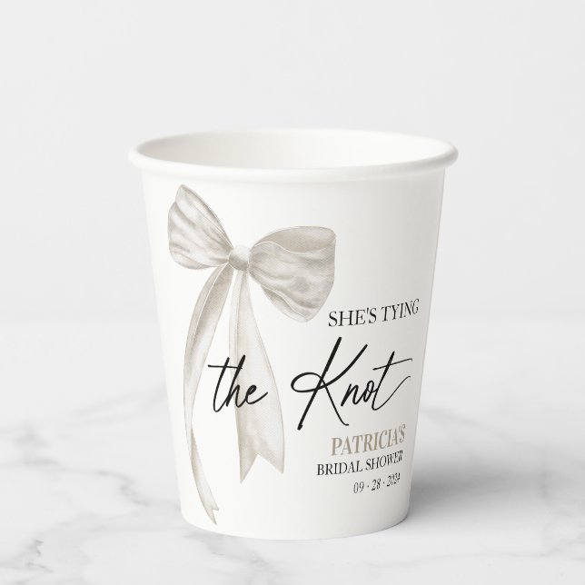 White Bow Sie bindet das Brautparty des Knotens Pappbecher (Rückseite)