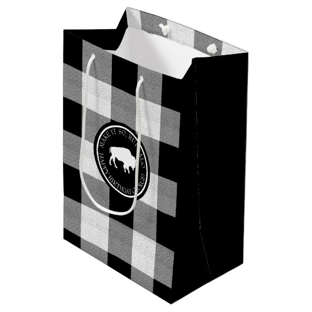 White Buffalo Label Kariert Schwarz und Weiß ID603 Mittlere Geschenktüte (Vorderseite Schrägansicht)