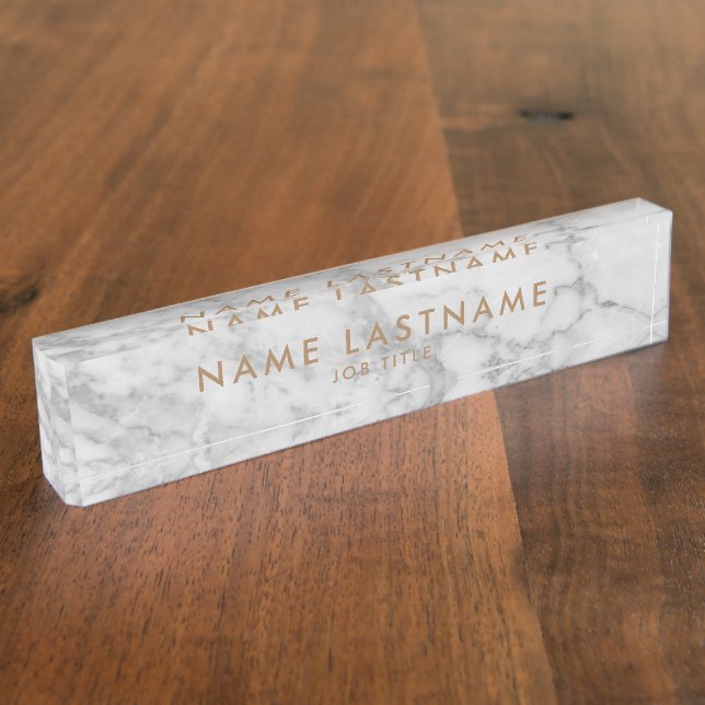 White Carrara Marble Classic Modernes Personalisie Namensplakette (Seite)