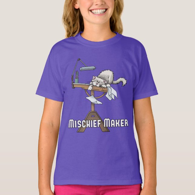 White Cat Mischief Maker T - Shirt (Vorderseite)