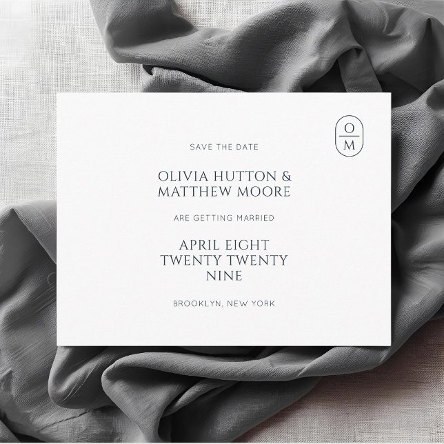 White | Chic Minimal Monogram Wedding  Postkarte (Von Creator hochgeladen)