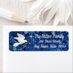 White Christmas Dove Label<br><div class="desc">Dekorieren Sie Ihren Weihnachtsumschlag mit diesem White Christmas Dove Address Label! Dieses blaue Weihnachtslabel hat eine passende weiße Taube Weihnachtskarte und Umschlag! Dies ist ein Original Art Design von Künstler Kerry Miller.</div>