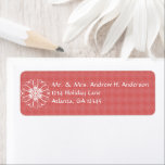 White Christmas Snowflake auf Red Pattern Labels<br><div class="desc">Abstraktes Weihnachts-Snowflake-Design von Sandra Mack</div>
