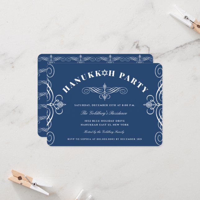 White Classic Scrolls Blue Hanukkah Holiday Party Einladung (Vorderseite/Rückseite Beispiel)