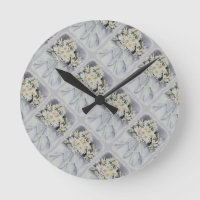WHITE DAISY BOUQUET CLOCK