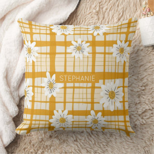 White Daisy Floral Pattern on Yellow Gingham Kissen