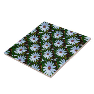 White Daisy Pattern Fliese